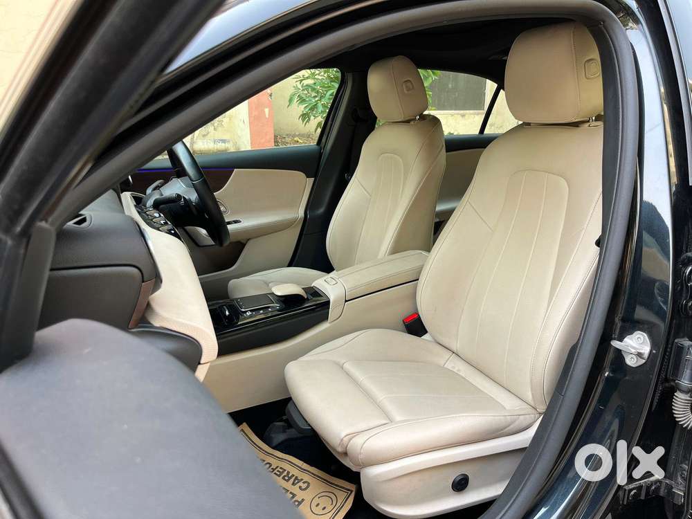 Mercedes-benz A-class Limousine 200, 2023, Petrol