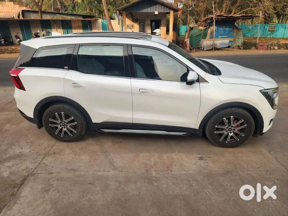 Mahindra Xuv700 Ax7 2022
