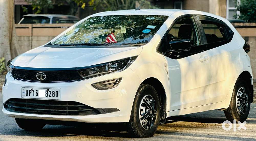 Tata Altroz 1.2 Xe, 2022, Petrol