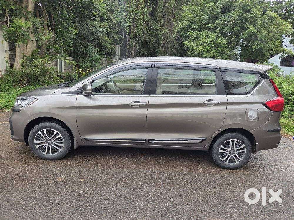 Maruti Suzuki Ertiga 1.5 Zxi, 2022, Petrol