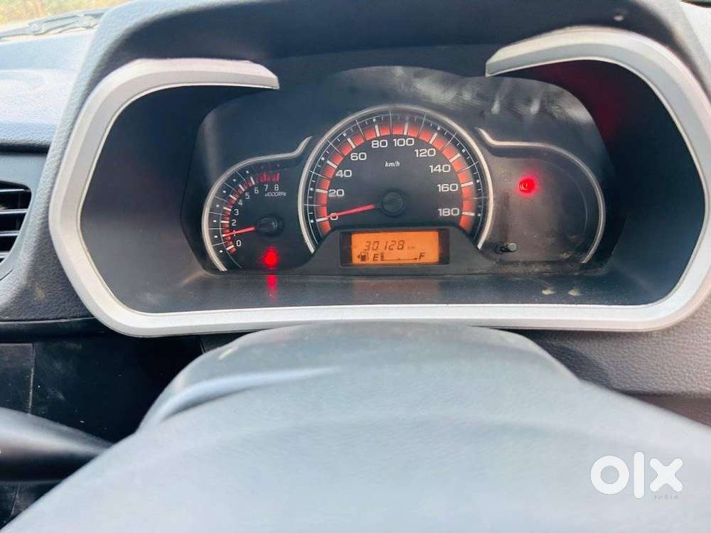 Maruti Suzuki Alto K10 1.0 Vxi, 2015, Petrol