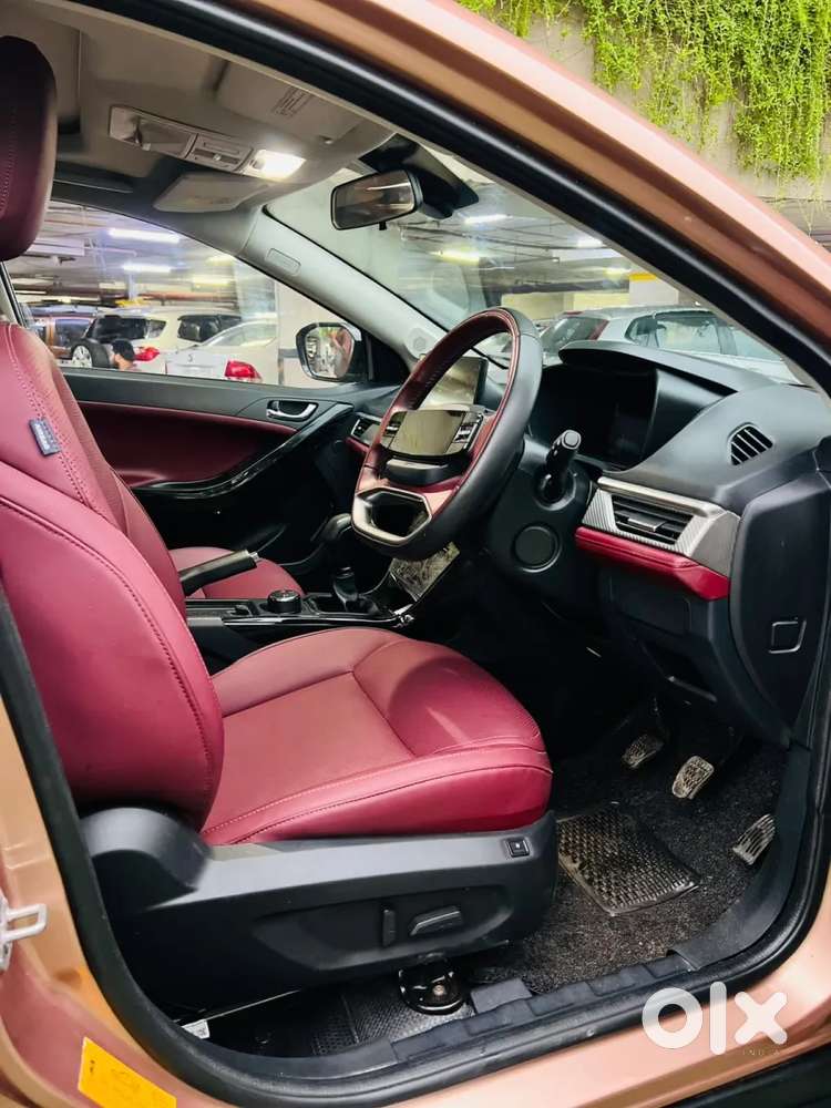 Tata Curvv, 2025, Petrol