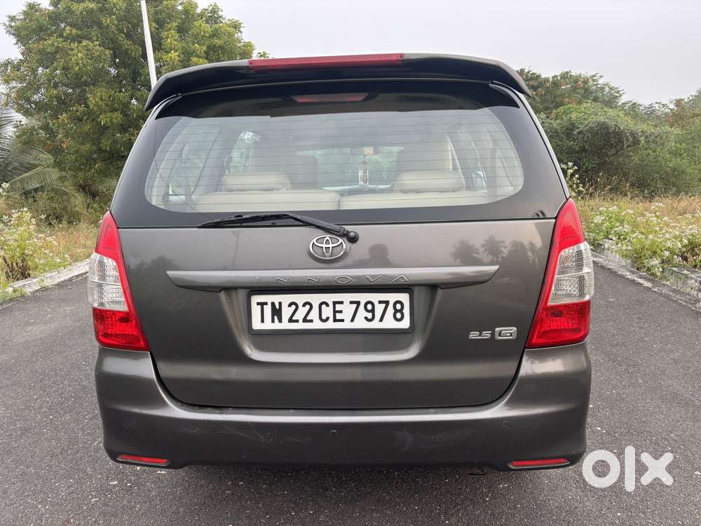 Toyota Innova 2.5 G (diesel) 8 Seater, 2012, Diesel