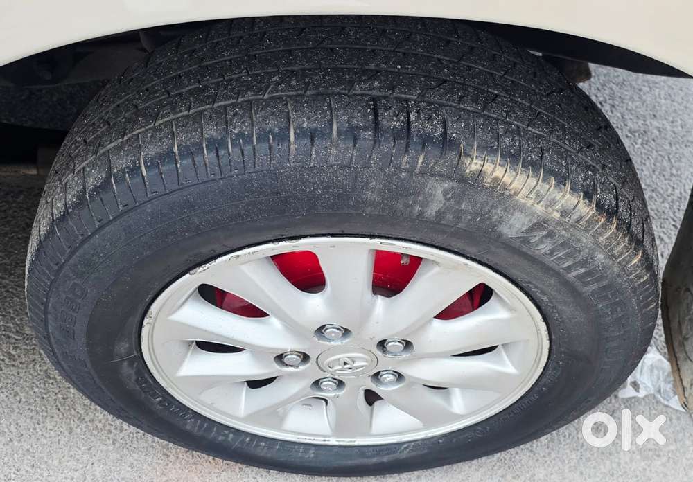 Toyota Innova [ ] 2.5 V Diesel 7 Str, 2013, Diesel