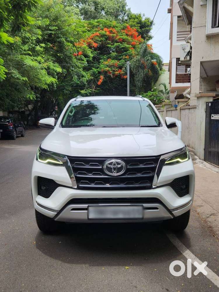 Toyota Fortuner 4x2 At 2.8 Diesel, 2022, Diesel