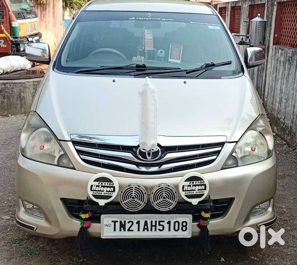 Toyota Innova 2.5v 2011model Single Owner Fc-25-02-2031 Company Servic