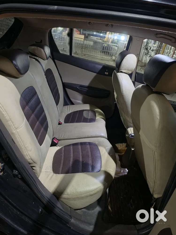 Hyundai I20 Asta 2010 Top Model Greentax Valid Till 2030