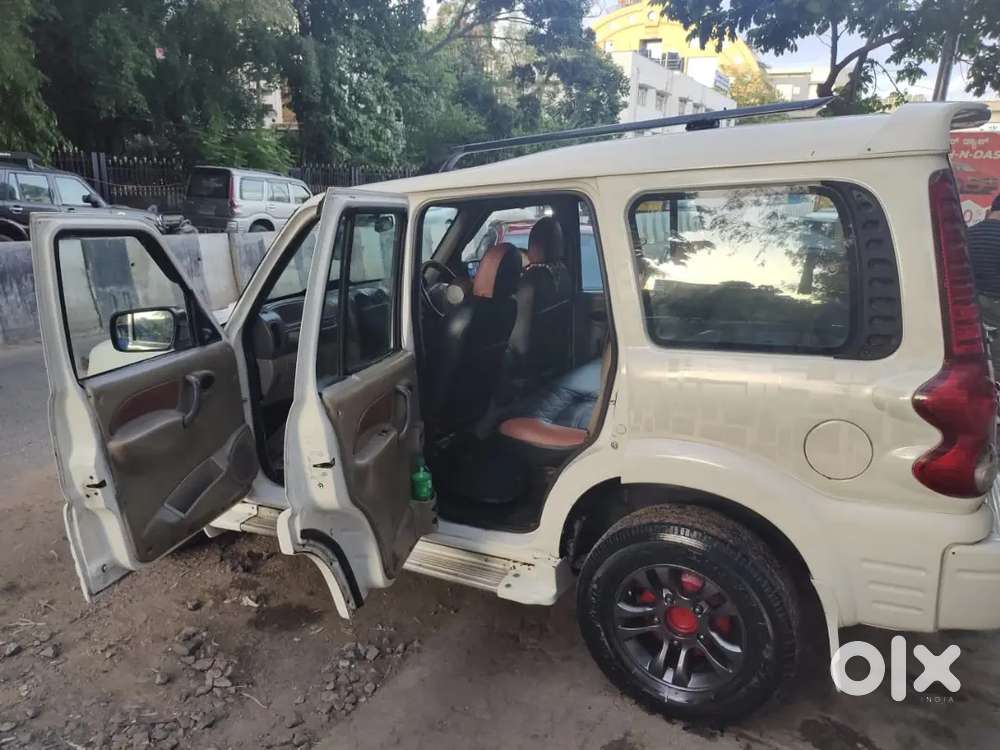 Mahindra Scorpio Classic 2007