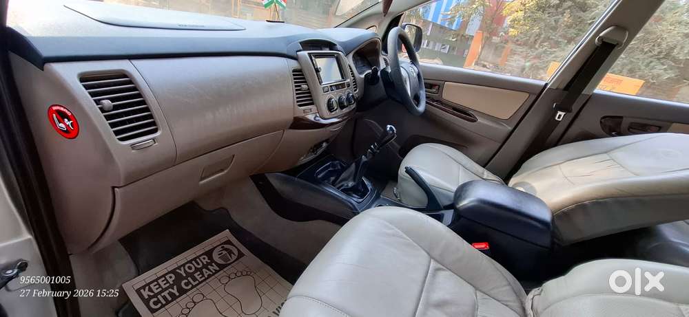 Toyota Innova 2.5 G (diesel) 7 Seater, 2015, Diesel