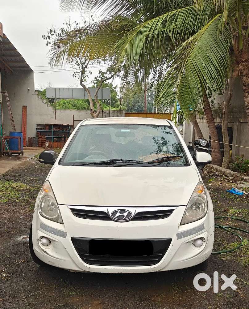 Hyundai I20 Sportz 2012 Car