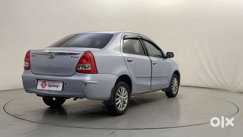 Toyota Etios 1.5 V, 2012, Petrol