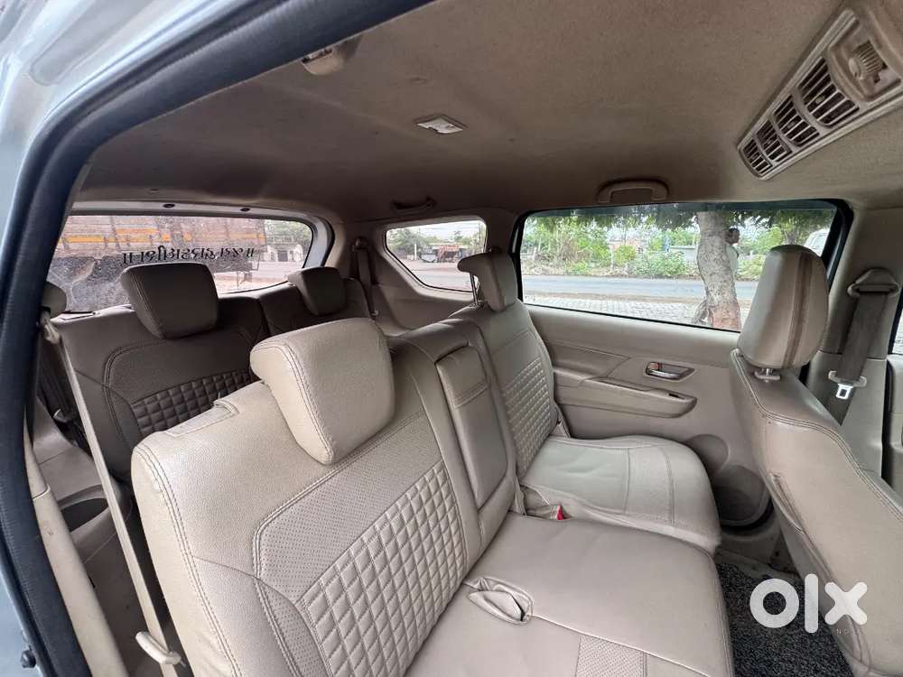 Maruti Suzuki Ertiga 2023 Vxi Cng