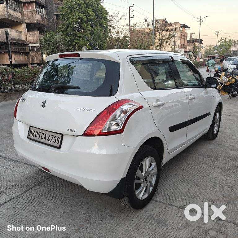 Maruti Suzuki Swift Zxi, 2014, Petrol