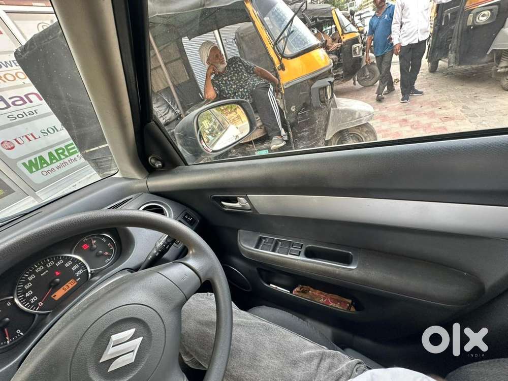 Swift Maruti Petrol 2011