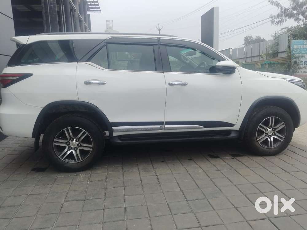 Toyota Fortuner 4x2 Mt 2.8 Diesel, 2021, Diesel