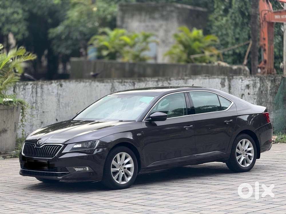 Skoda Superb Automatic 2016