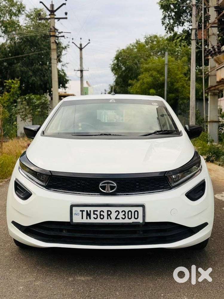 Tata Altroz 1.2 Xm Plus, 2022, Petrol