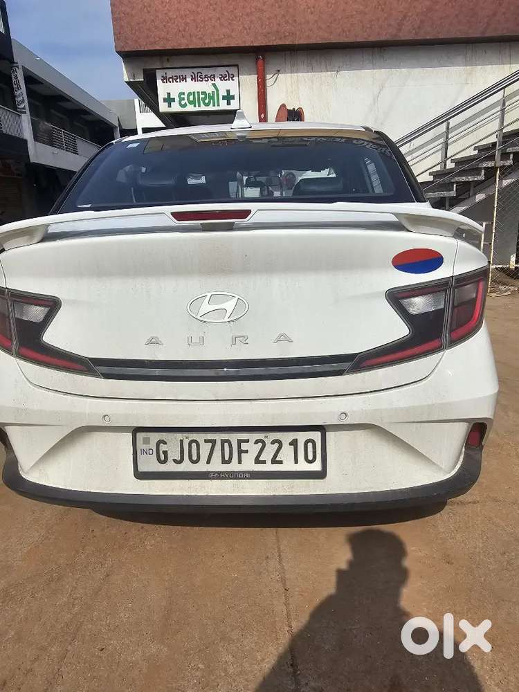 Hyundai Aura Sx 2023