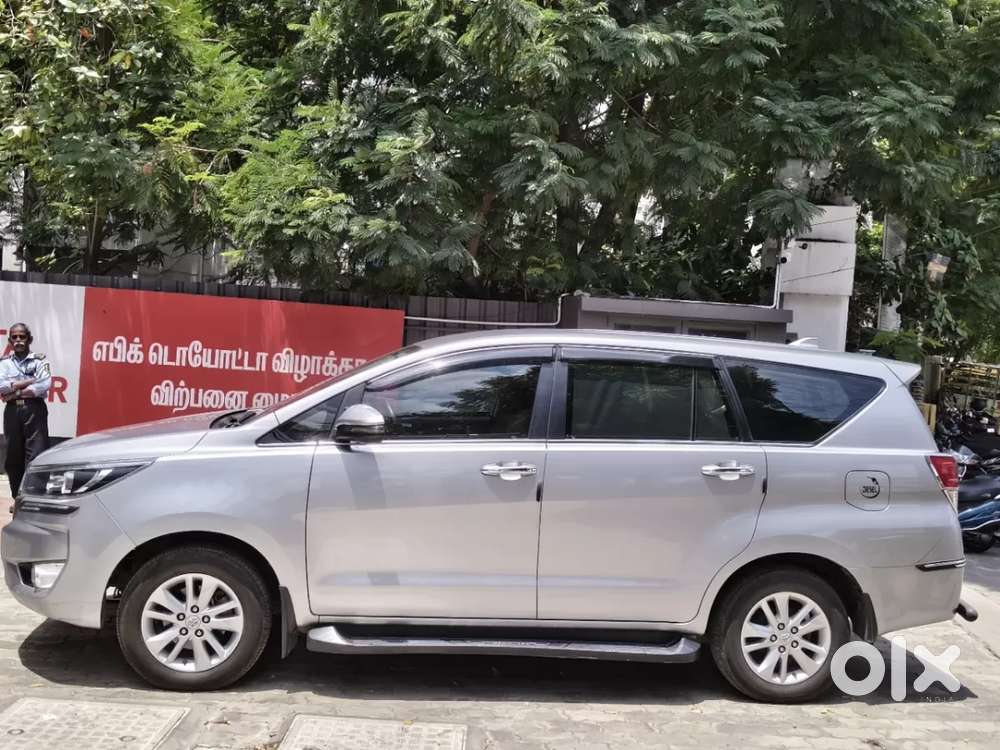 Toyota Innova Crysta [2020-ongoing] 2.7 Gx Mt 7 Str, 2023, Petrol