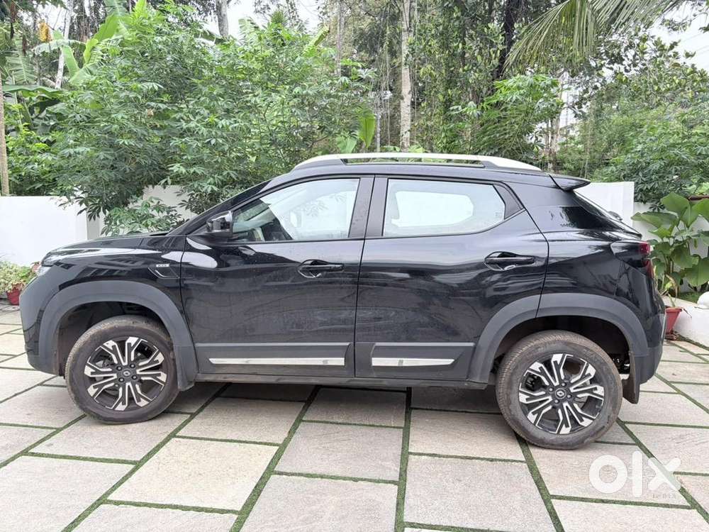 Renault Petrol Automatic 2023
