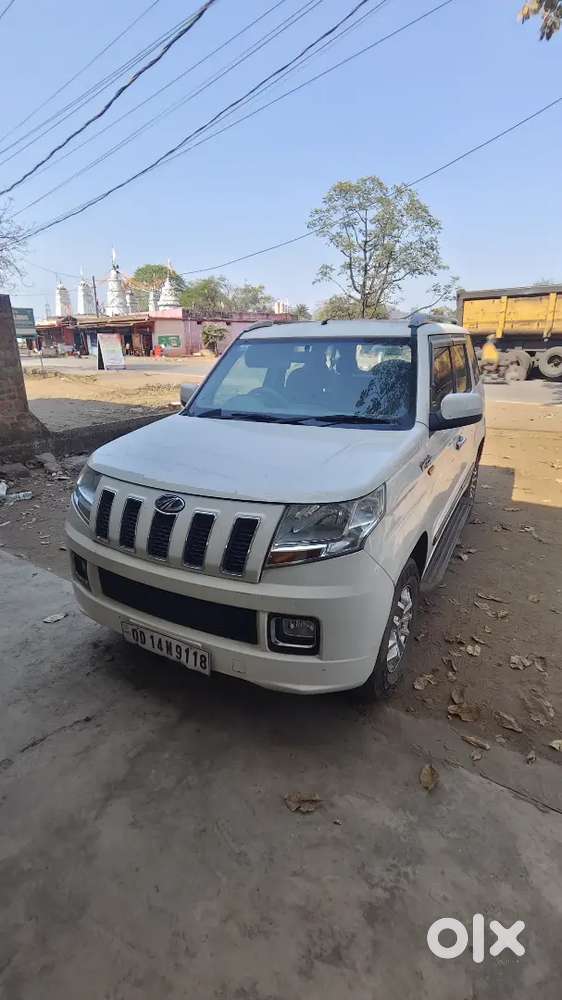 Mahindra Tuv 300 2018 Diesel 98000 Km Driven