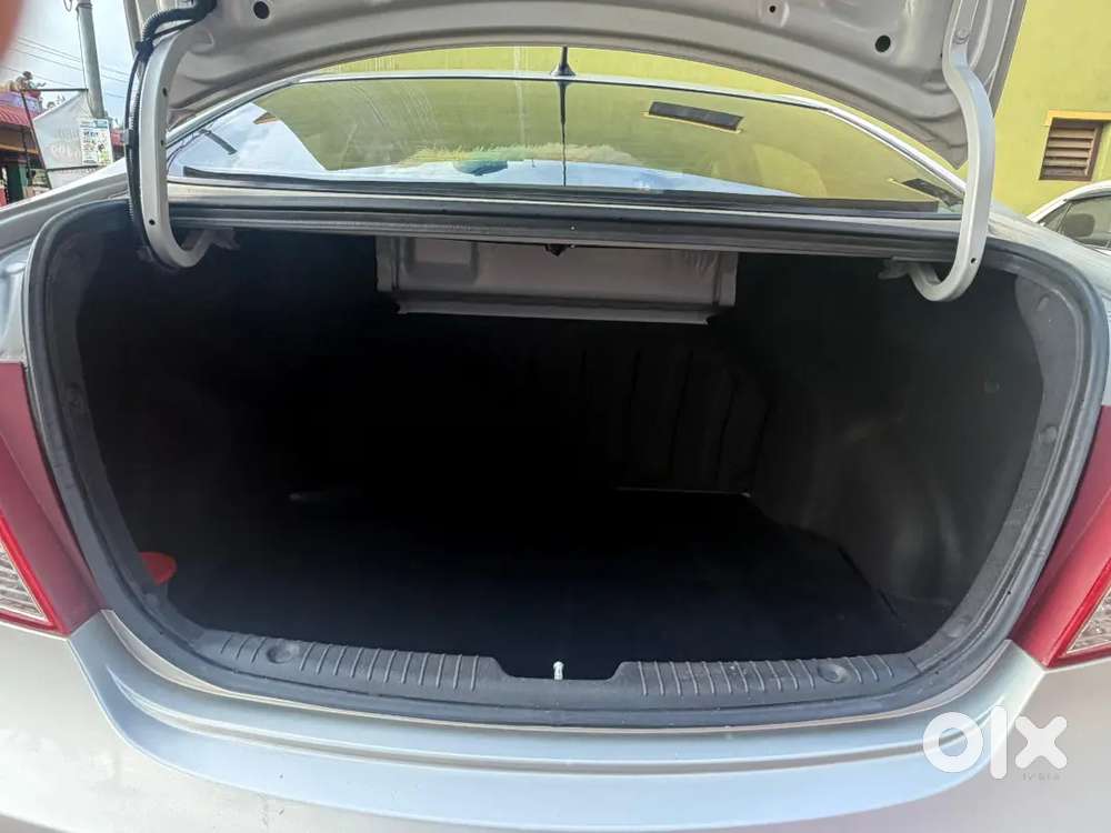 Hyundai Verna 2014 Petrol 63500 Km Driven