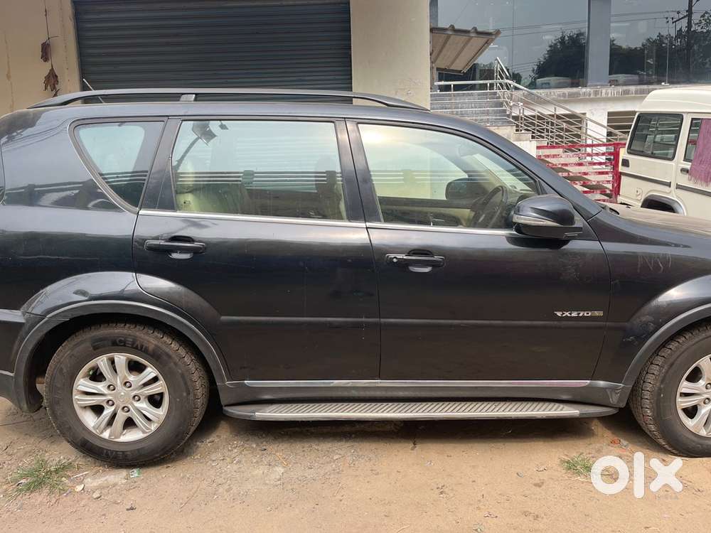 Mahindra Rexton Rx7