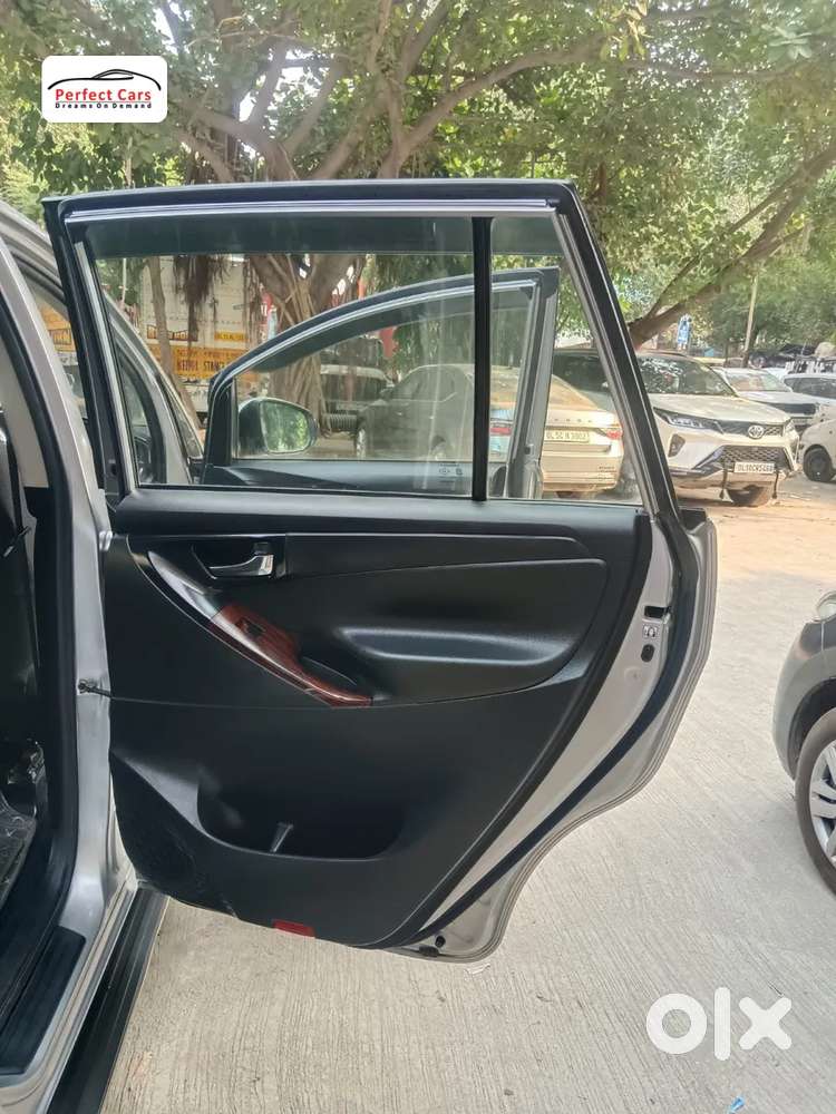 Toyota Innova Crysta [2020-ongoing] 2.7 Gx Mt 7 Str, 2019, Petrol