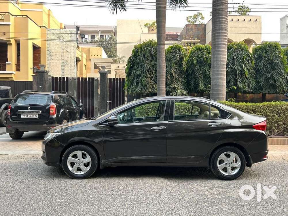 Honda City Vx (o) Mt I-vtec, 2014, Cng & Hybrids