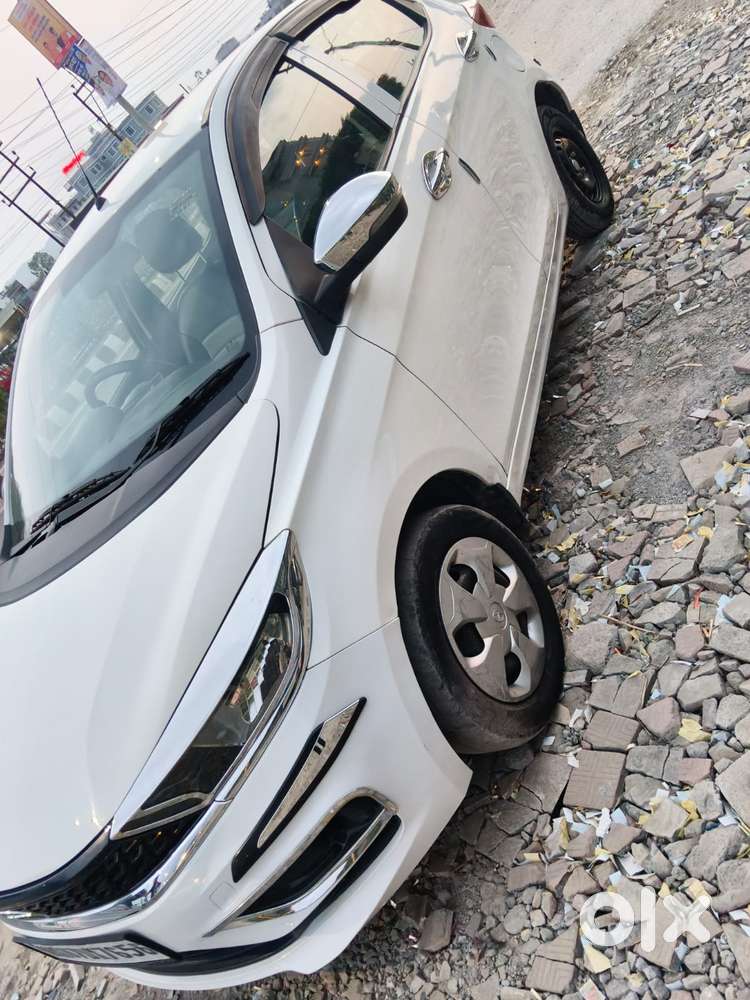 Tata Tiago 1.2 Revotron Xt (o), 2021, Petrol