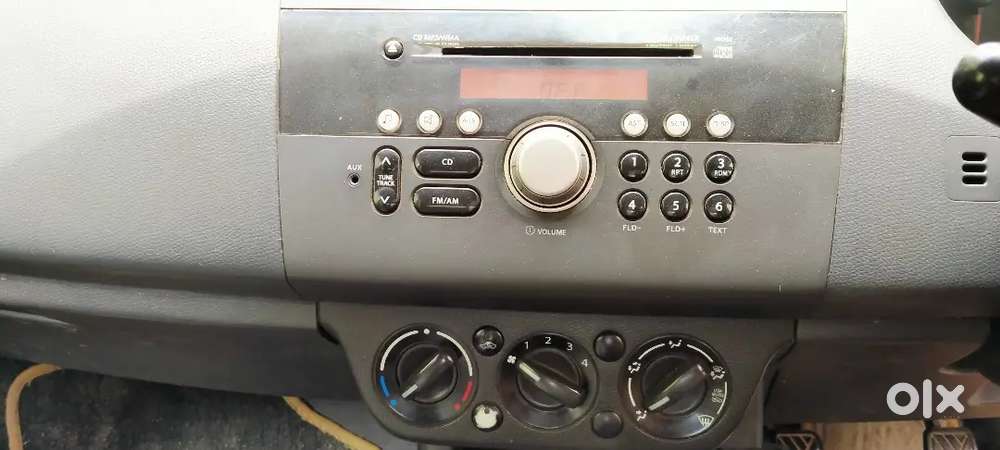 Maruti Suzuki Swift Dzire 2011