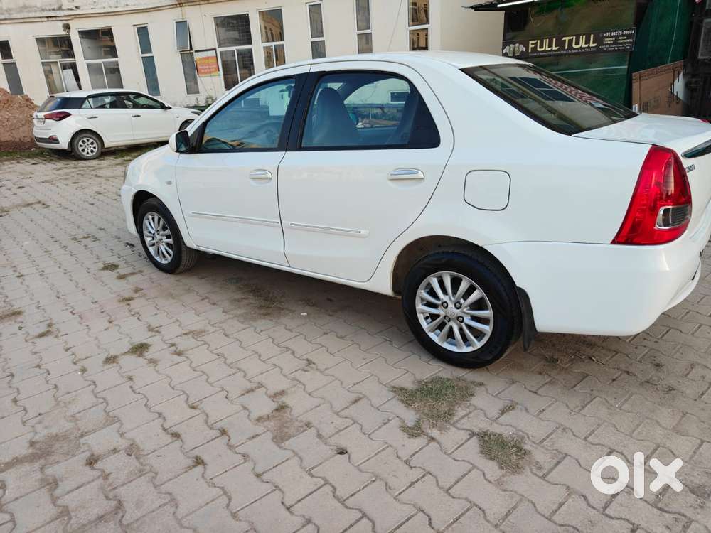 Toyota Etios Vx Xclusive, 2011, Petrol