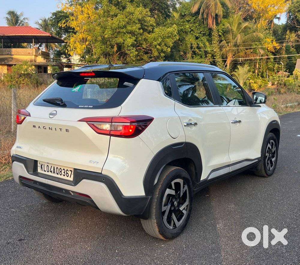 Nissan Magnite 1.0 Xv, 2020, Petrol