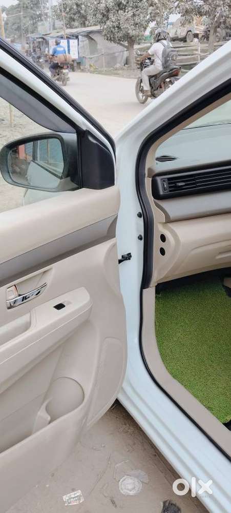 Maruti Suzuki Ertiga Vxi (o) Cng, 2025, Cng & Hybrids