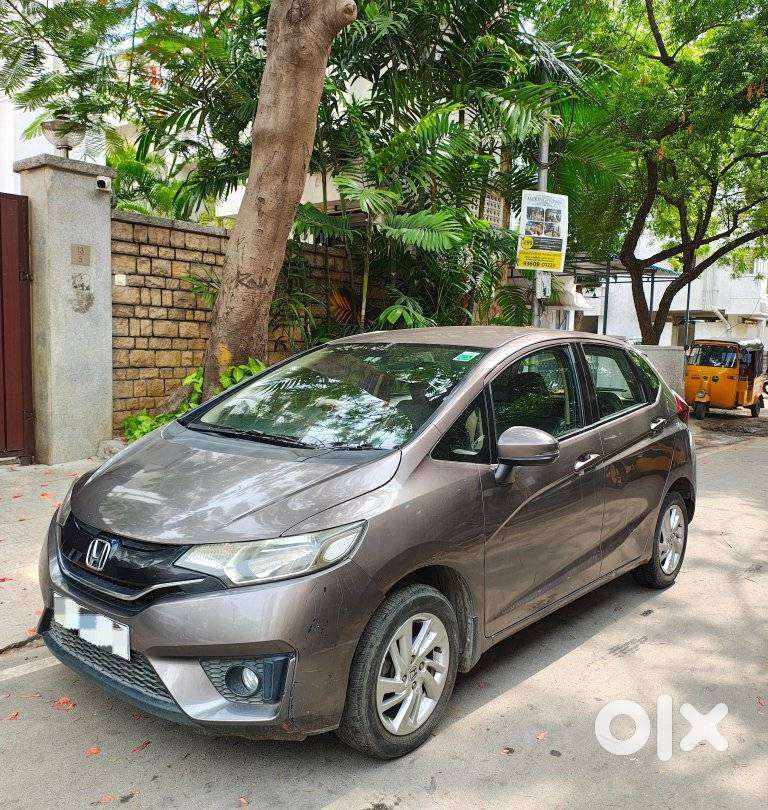 Honda Jazz V Mt Privilege, 2015, Petrol