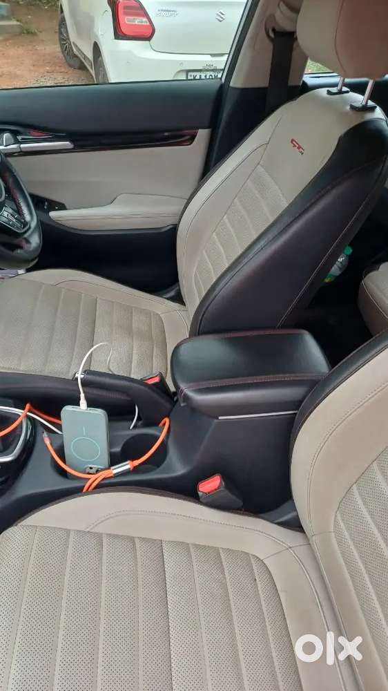 Seltos Gt Line Sunroof Top End