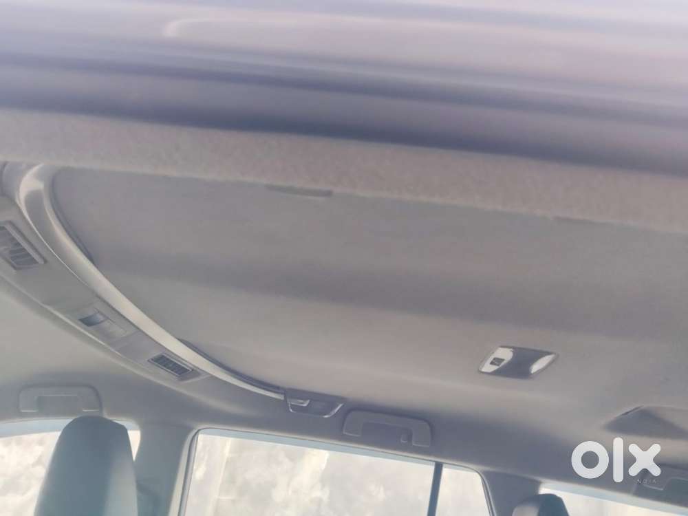 First Owner Innova Crysta With Service Record