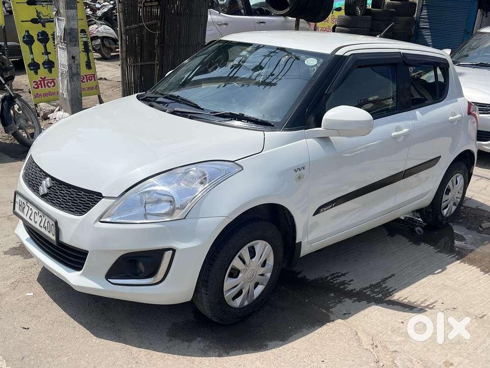 Maruti Suzuki Swift Vxi + Manual, 2016, Petrol