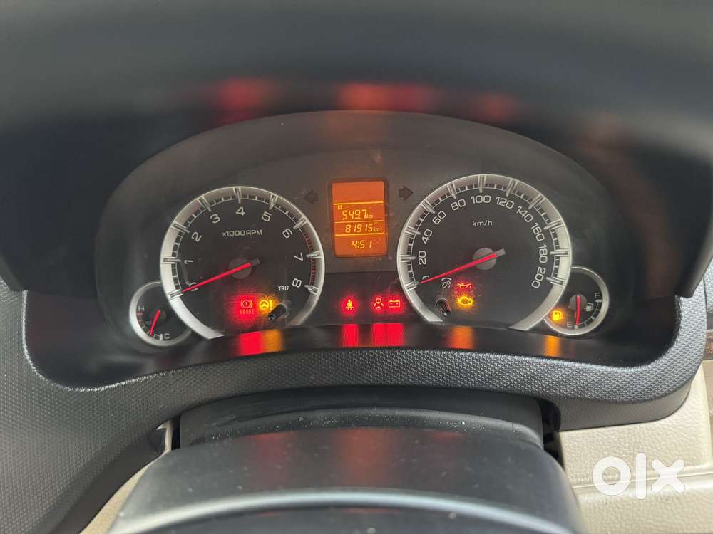 Maruti Suzuki Swift Dzire 1.2 Vxi Bsiv, 2015, Petrol