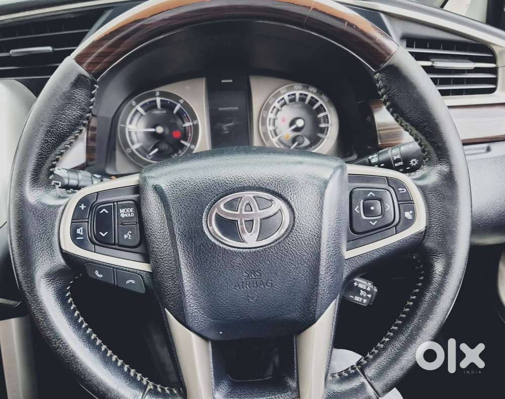 Toyota Innova Crysta 2.8 Zx At, 2017, Diesel