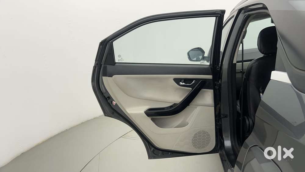 Tata Nexon 1.2 Revotron Xz Plus (s), 2022, Petrol