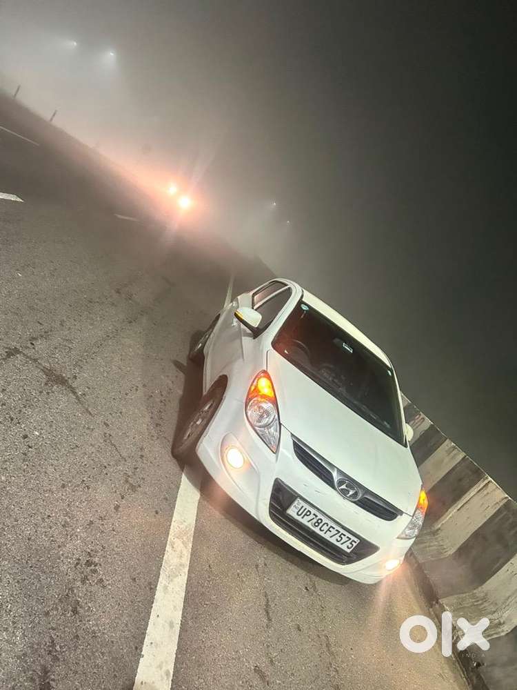 Hyundai I20 2011 Petrol Well Maintained