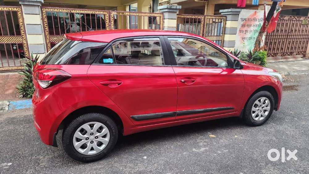 Hyundai I20 Sportz Optional On Urgent Sale