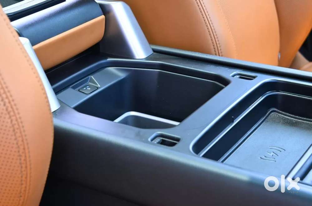Land Rover Defender, 2023, Petrol