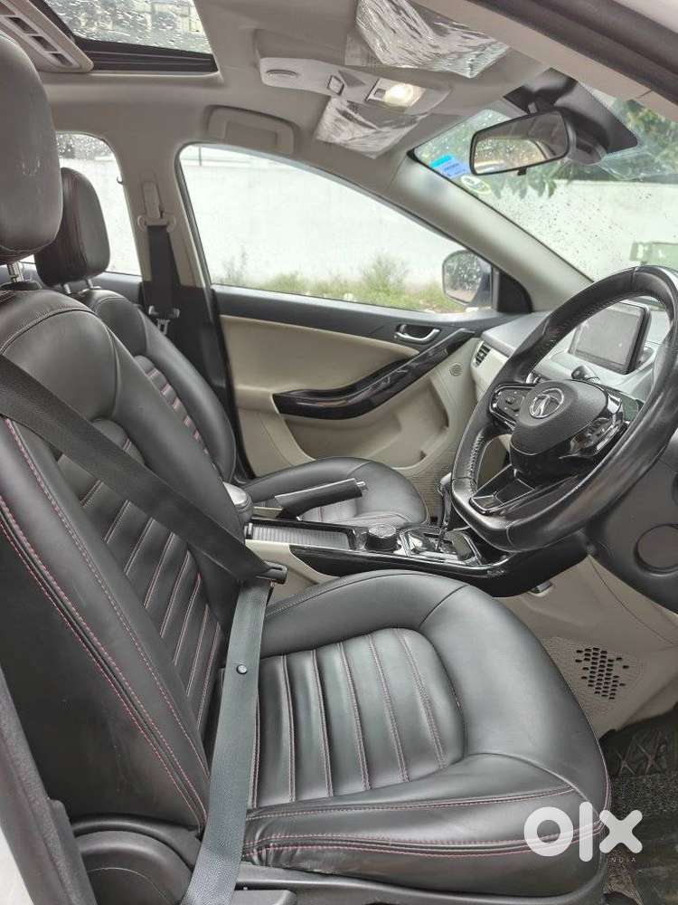Tata Nexon 1.2 Revotron Xza Plus (o) Amt, 2021, Petrol