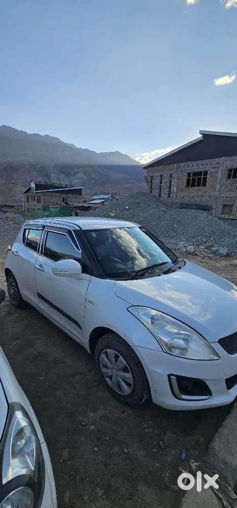 Maruti Suzuki Swift 2017 Petrol 108000 Km Driven