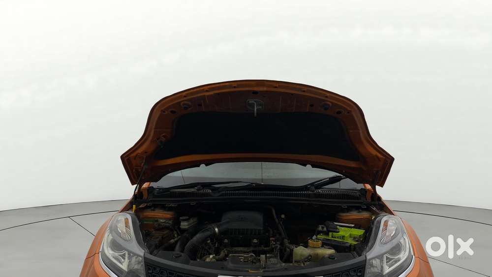 Tata Nexon 1.2 Revotron Xza Plus, 2019, Petrol