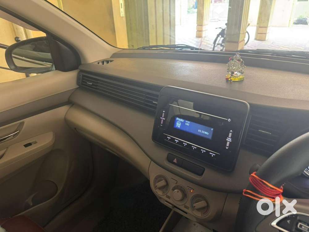 Maruti Suzuki Ertiga 2022 Vxi Cng Varient