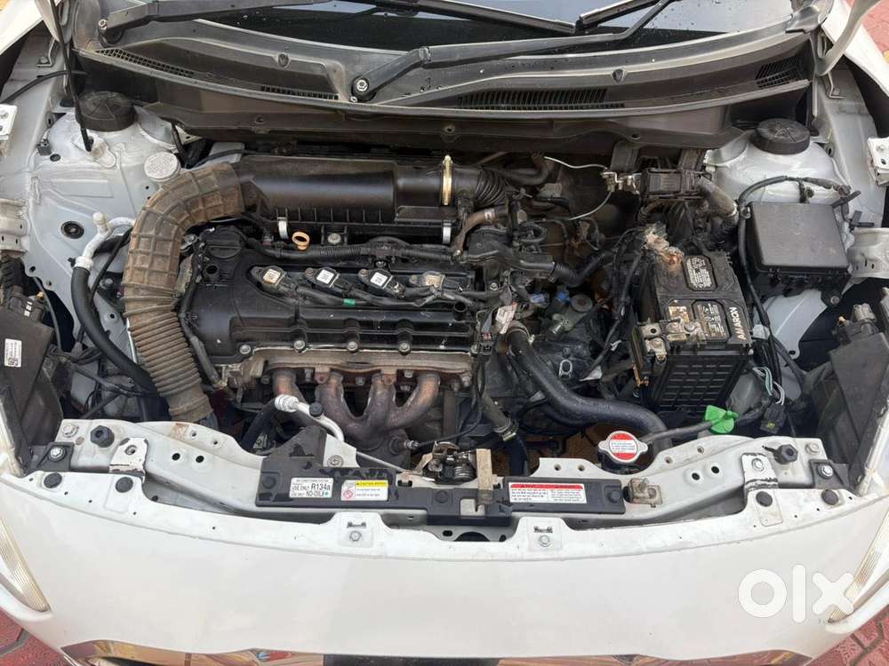 Maruti Suzuki Swift Dzire Amt Zxi, 2018, Petrol