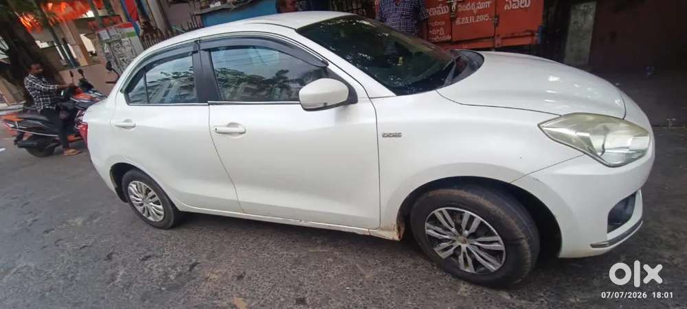 Maruti Suzuki Dzire Tour 2018